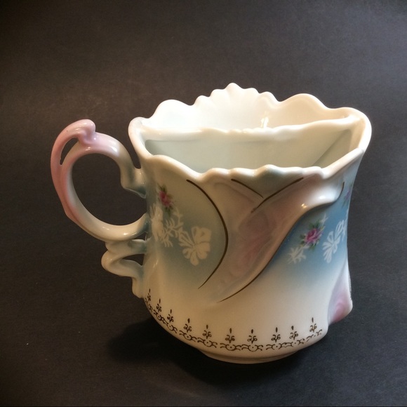 Victorian floral
Shaving Mug
With portrait - Picture 2 of 6